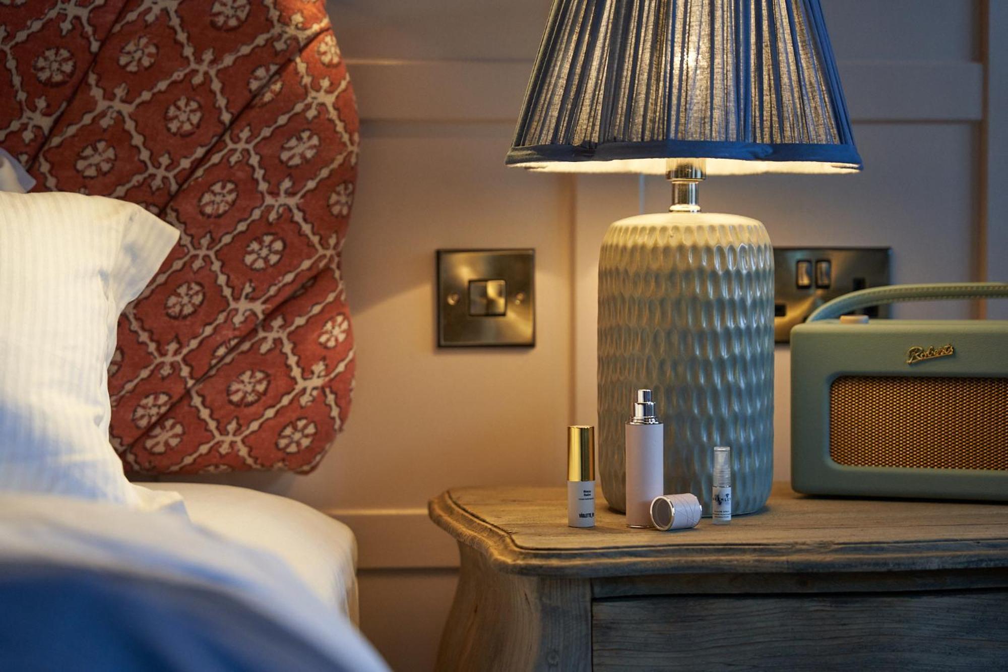 The White Horse Hotel Доркинг Екстериор снимка